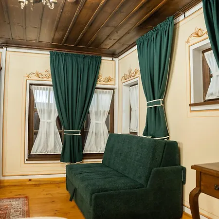 Rahat In Old Town - Free Private Parking Gasthof 3*