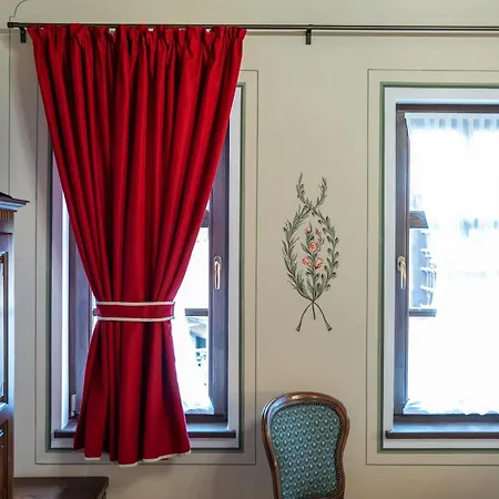 Rahat In Old Town - Free Private Parking 3*