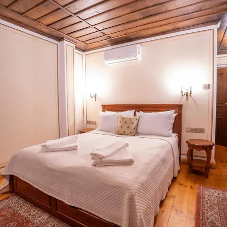 Rahat In Old Town - Free Private Parking 3*