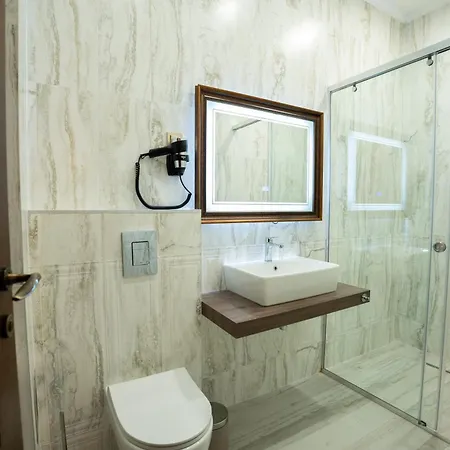 Rahat In Old Town - Free Private Parking 3*